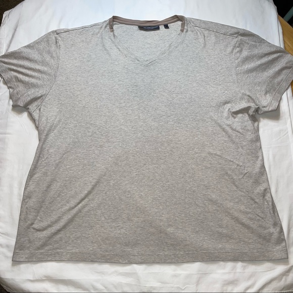 Hart Schaffner Marx V-Neck Shirt - Picture 1 of 8